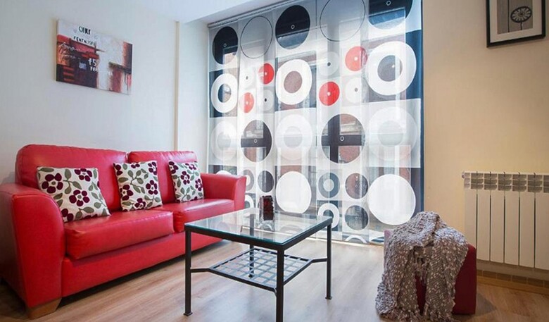 Apartamentos Se�orio de Haro 3000