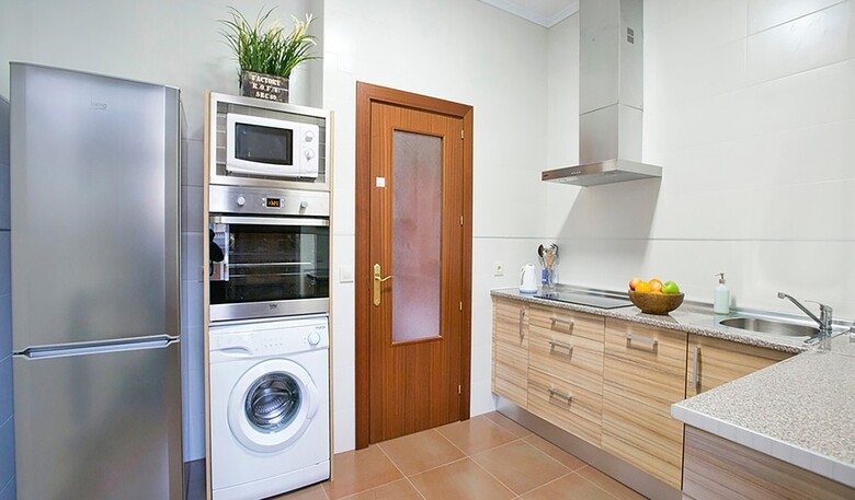 Apartamentos Se�orio de Haro 3000