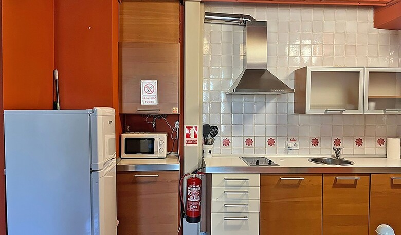 Apartamentos Se�orio de Haro 3000