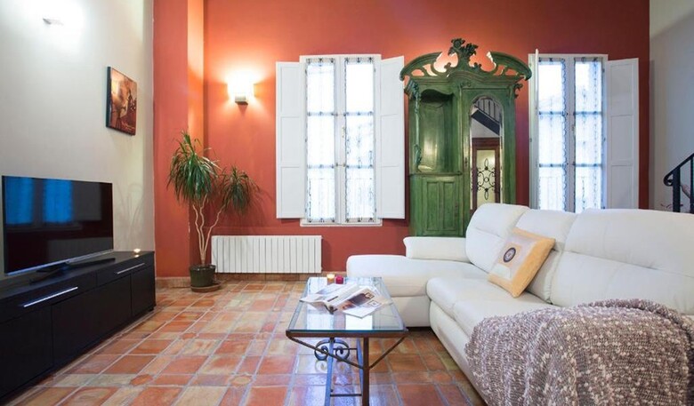 Apartamentos Se�orio de Haro 3000