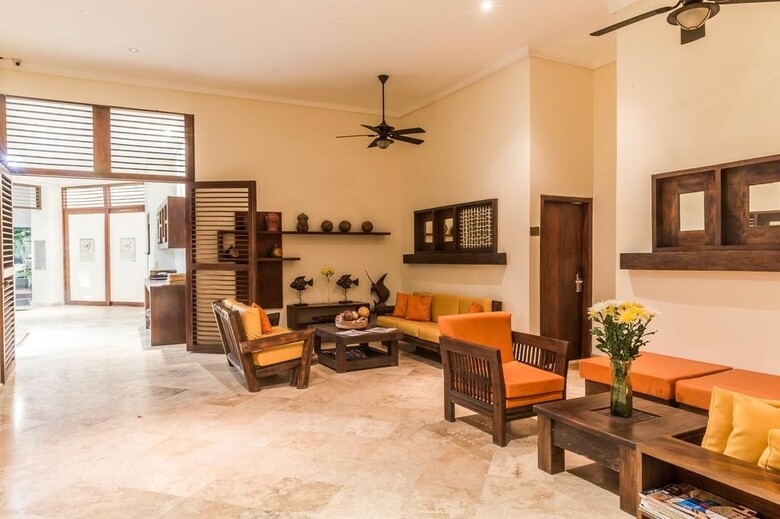 Vistamarina Casa Hotel
