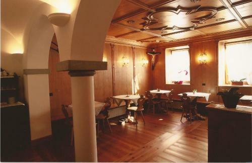 Hostal Cadore Haus