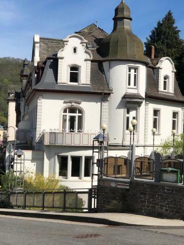 Hostal Villa-kaiser-spa By Doro