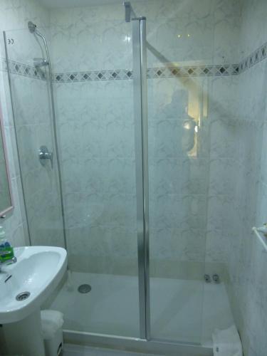 Hostal Pension Areeta