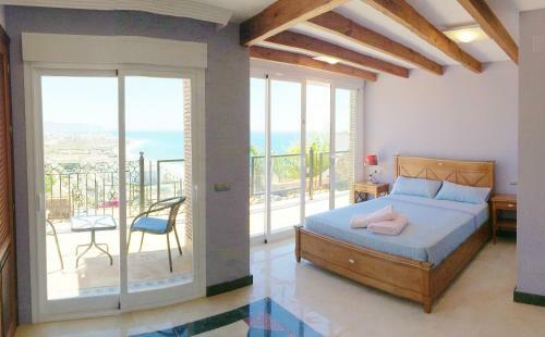 Villa Canovas Vista Lara