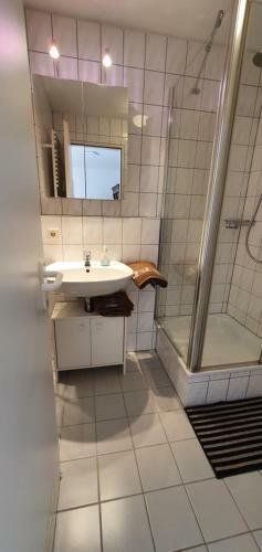 Apartamento Sch�ne Ruhige Und Helle Wohnung In Bad S�ckingen
