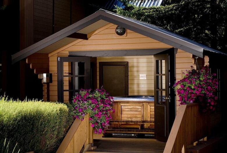 Hotel Marmot Lodge