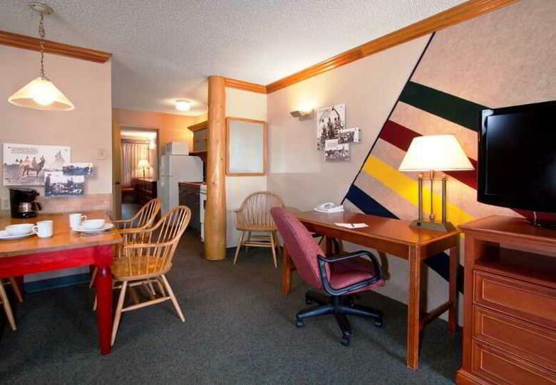 Hotel Marmot Lodge