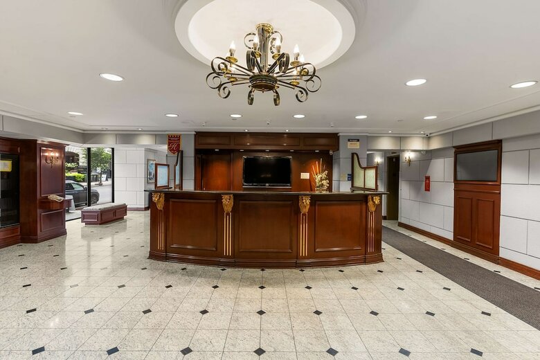 Best Western Ville Marie Hotel & Suite