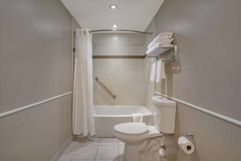 Best Western Ville Marie Hotel & Suite