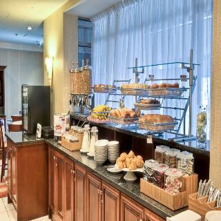 Hotel Marriott Springhill Suites Old Montreal