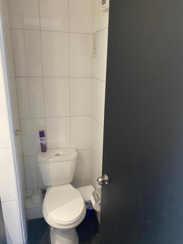 Habitaci�n Con Ba�o Privado. En Depto Compartido.