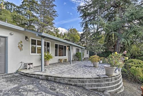 San Jose Home With Hot Tub And Backyard Patio!