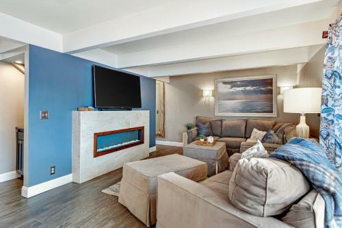 Cozy Beach Retreat