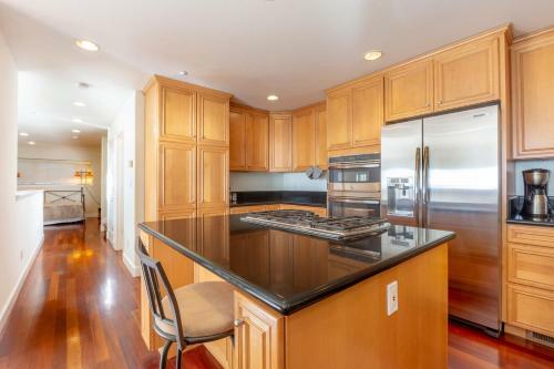 @ Marbella Lane Top Coastline Views, Family Friendly