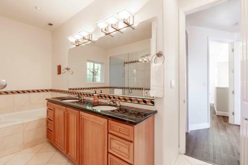 @ Marbella Lane Top Coastline Views, Family Friendly