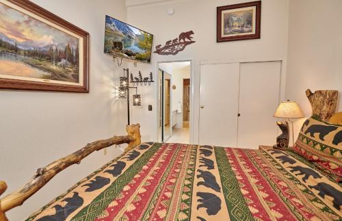 Apartamento St Anton Courtyard View 2-bedroom Condos With Two Oversized Jacuzzi Spas