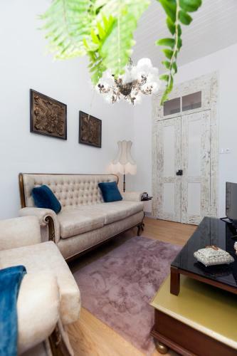 Casa Dourada