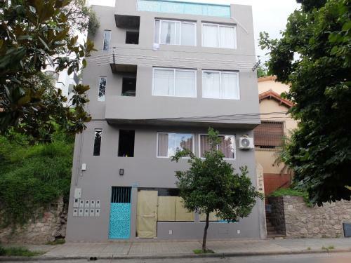 Apartamento Doble Matrimonial, Monoambiente, 4to Piso Escalera