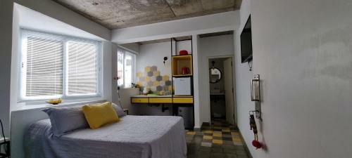Apartamento Doble Matrimonial, Monoambiente, 4to Piso Escalera