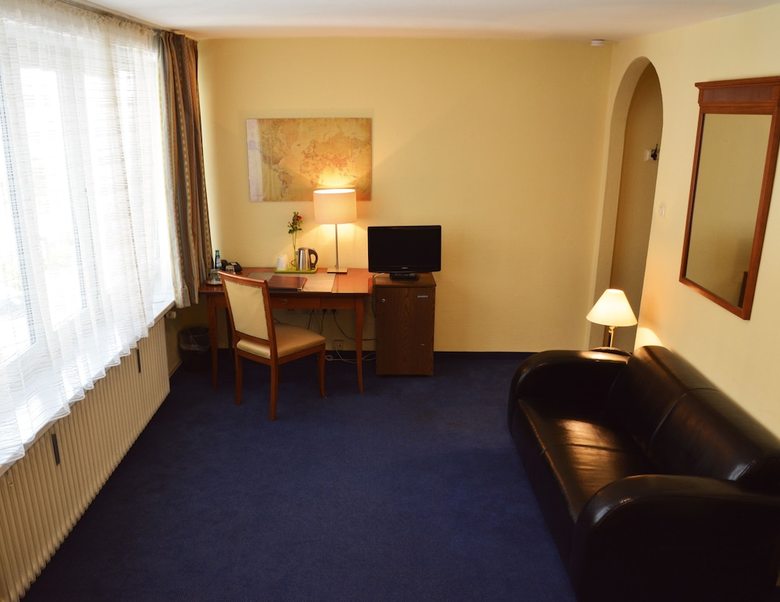 Hostal Hotel Lex Im Gartenhof