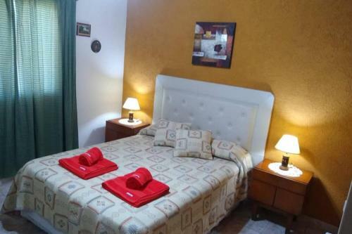 Confortable Caba�a Con Piscina A 10min de Aeropuerto