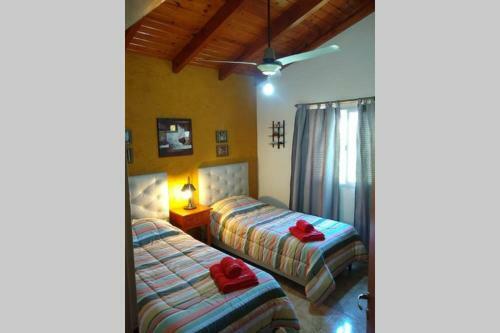 Confortable Caba�a Con Piscina A 10min de Aeropuerto