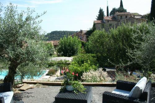 Bed & Breakfast La Seigneurie De Naves