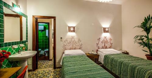 Hotel Villarosa Con Vespa Rent