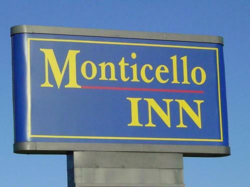 Motel Monticello Inn - Monticello, Indiana