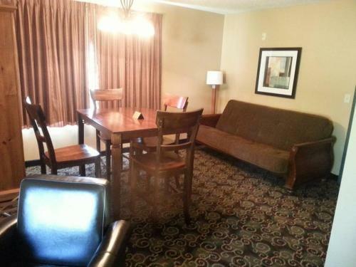 Hotel Pine View Resort