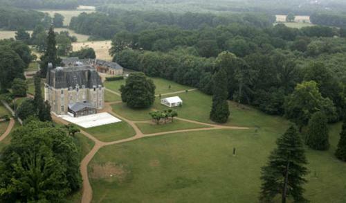 Bed & Breakfast Au Chateau De Montbraye