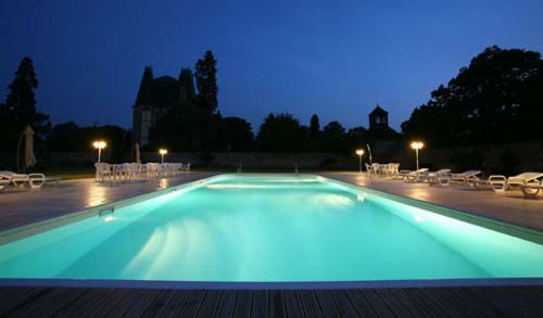 Bed & Breakfast Au Chateau De Montbraye