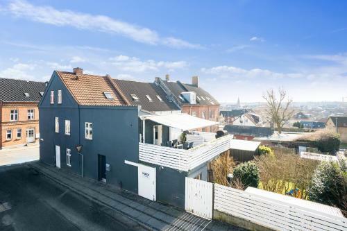 Apartamento Dejlig Lys Og Central Lejlighed T�t Ved Slotss�en