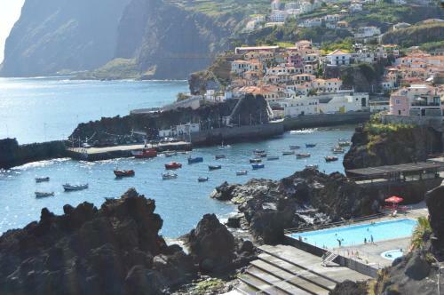 Apartment With Sea View In C�mara de Lobos