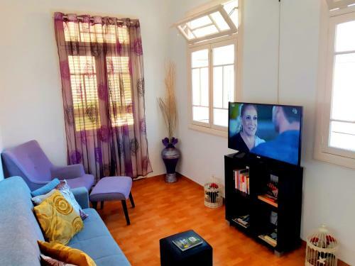 Sea Breeze Villa - In Front Of The Beach