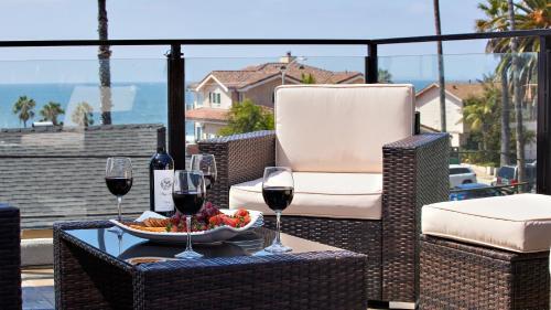 Private Home Ocean View, Air-conditioned Just Steps To The Beach