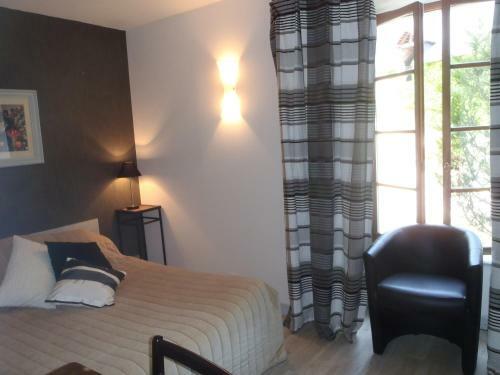 Bed & Breakfast Chambres D'h�tes Du Domaine de Jacquelin