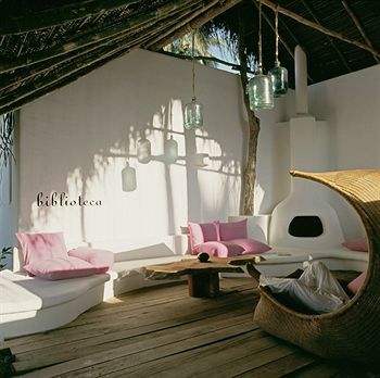 Hotel Azucar