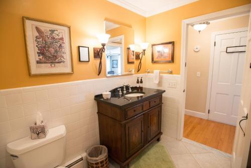 Bristol House Bed & Breakfast