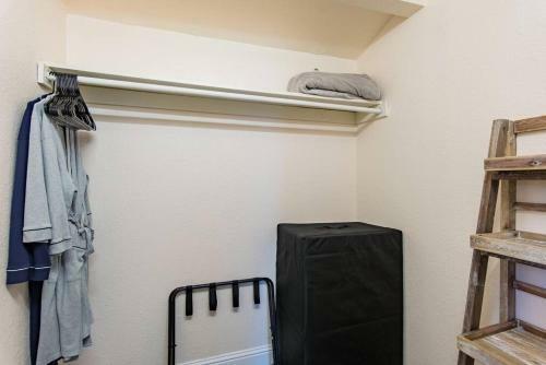 Villa Stafford House 3/2 Fast Wi-fi Conveniently-located