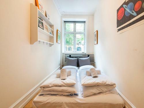 Neat & Exquisite Frederiksberg 2 Bedrooms Apartment