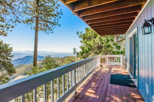 Valley View Retreat