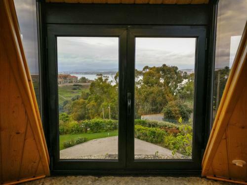 Bed & Breakfast Ol� Bel�m! Cozy Windmill, Stunning Views To Lisboa