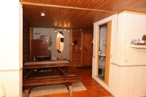 Mentulan Cottage