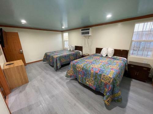 Motel Hilltop Inn