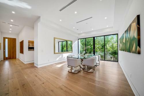 The Dream Villa