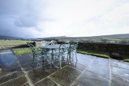 Hill Top Farm 8