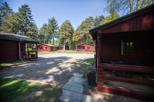 Invercauld Lodges