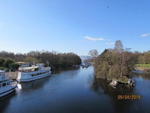 Levenview Holiday Apartment Loch Lom